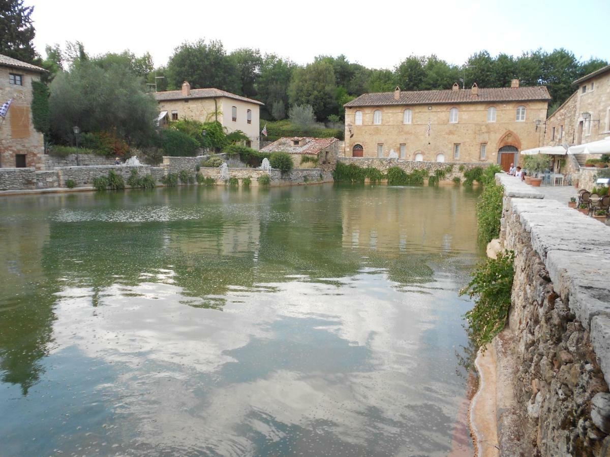 Casa Giuly Apartman Vivo dʼOrcia Kültér fotó